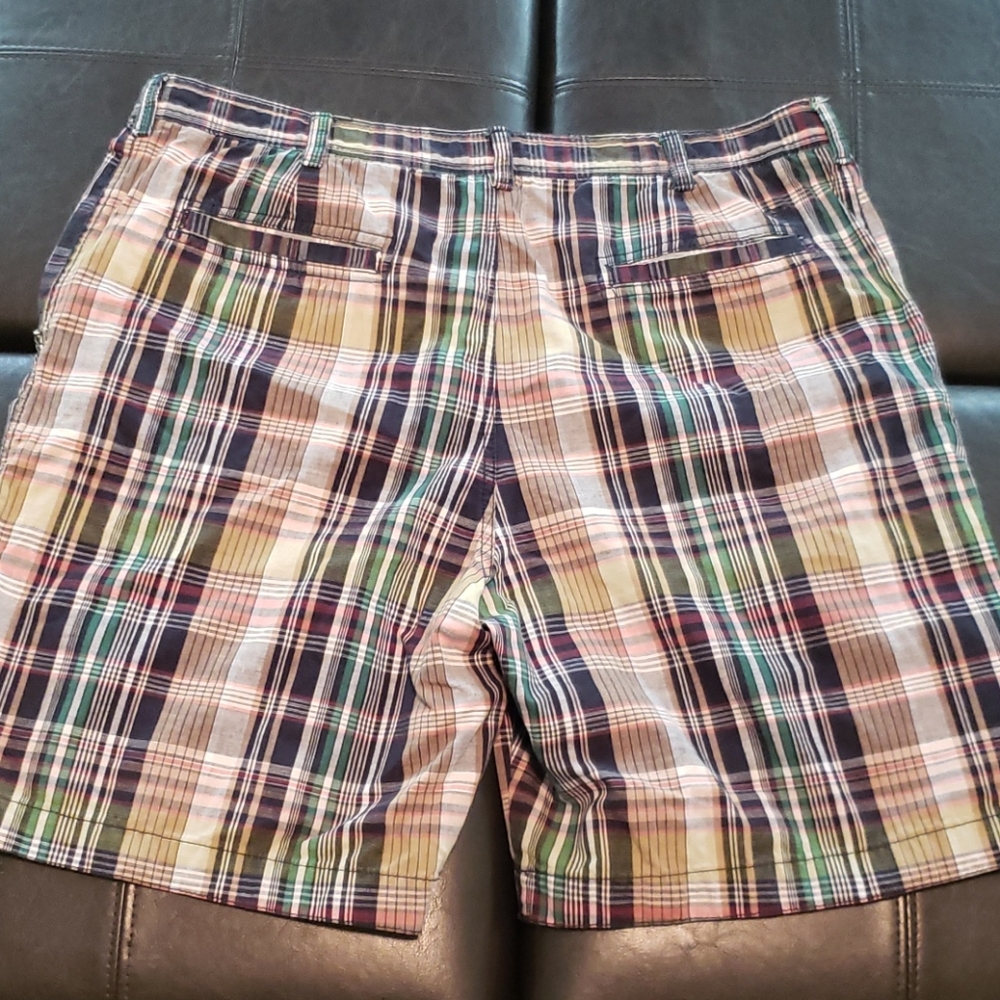 Men's IZOD dockers shorts! - Picture 4 of 8